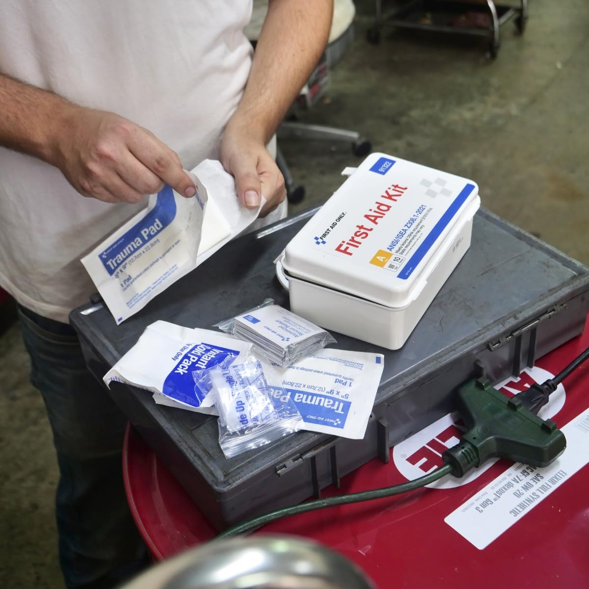 image:imageFirst Aid Only 91322 ANSI A 2021 and OSHA Compliant First Aid Kit 10Person Emergency First Aid Kit for Business Home Car and Worksites 76 PiecesPack of 1